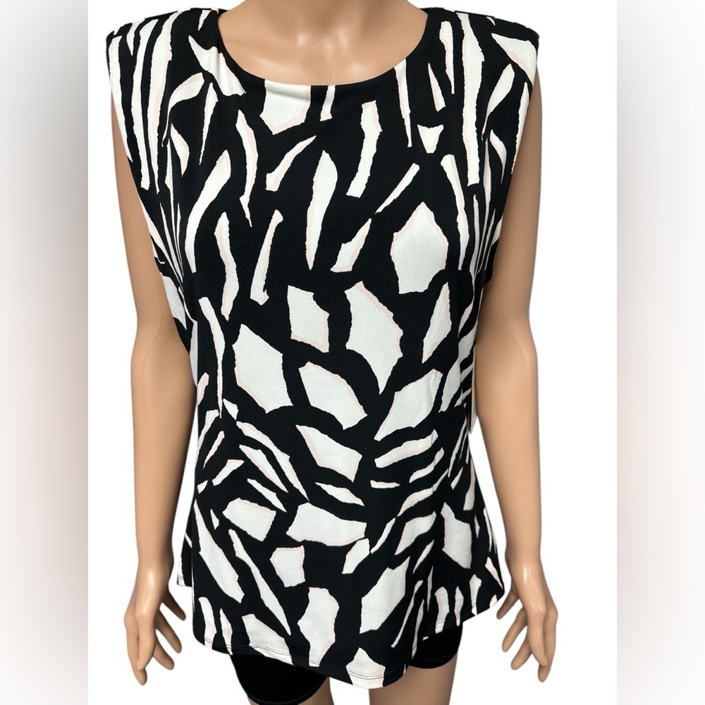 DKNY - NWT -  Black White With Pink Shading Abstract Blouse
